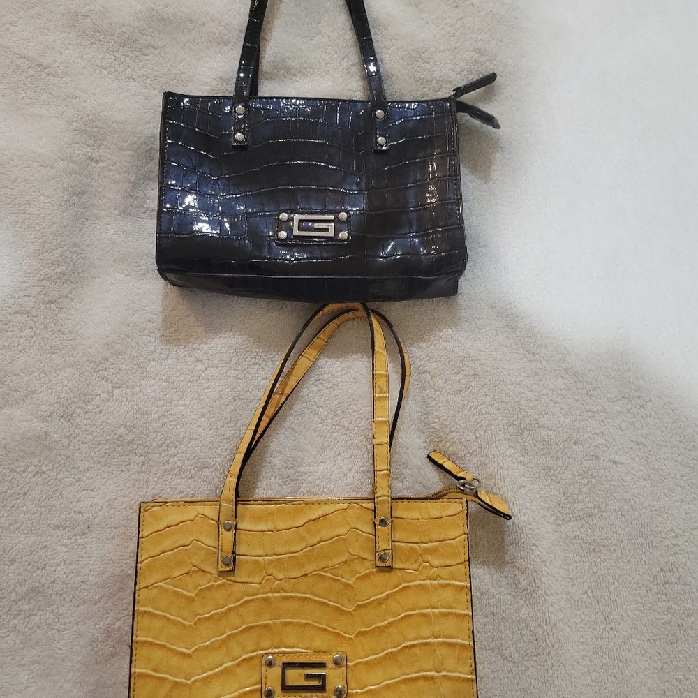 2 GUESS Mini Purse Bags - Picture 5 of 10